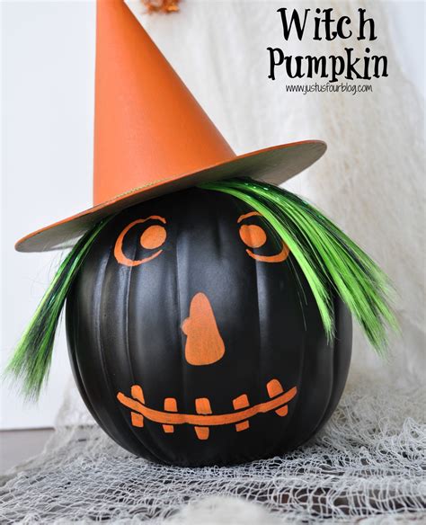 Spooky Pumpkin Decorating Ideas with a Witch Hat for a Bewitching Halloween